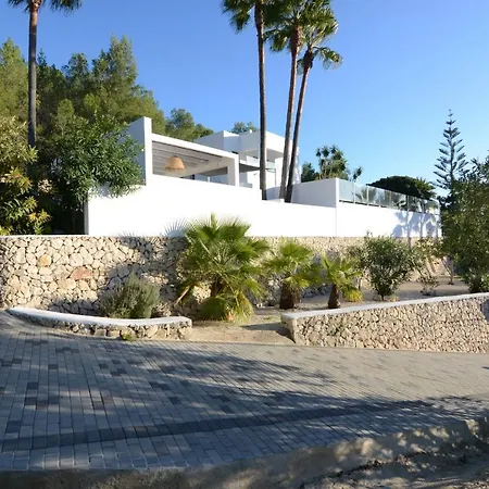 Graham - Saona I Villa *